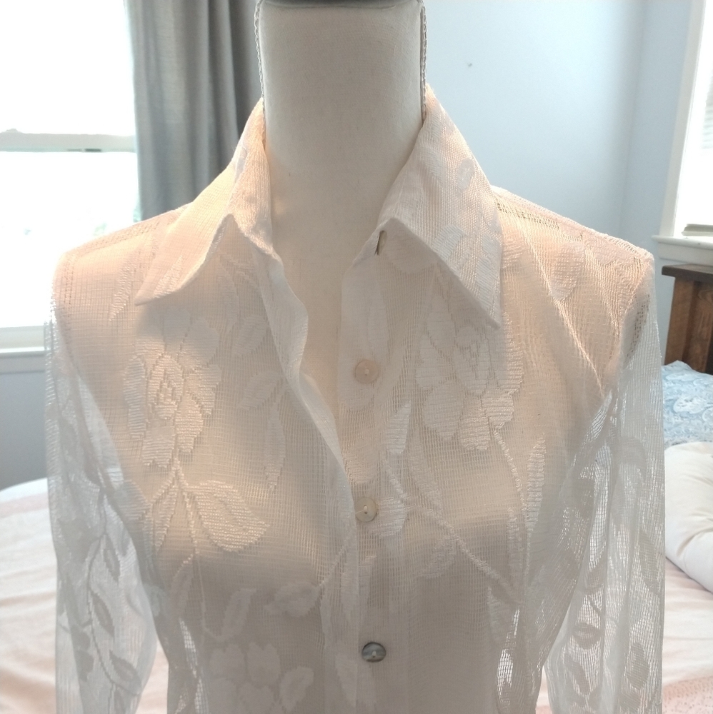 Vintage White Sheer Lace Blouse with 3/4 Sleeves